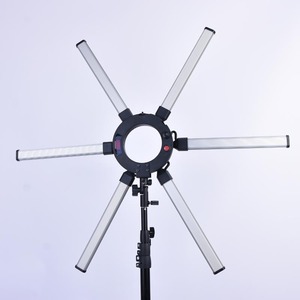 FOSOTO FT-06 Camera Video Đèn Ảnh 3200K-5500K Với Giá Đỡ Ba Chân Cho Điện Thoại Máy Ảnh 6 Ống Mắt Sao <span class=keywords><strong>LED</strong></span> Tiktok Ring <span class=keywords><strong>Light</strong></span> - Product Image 1