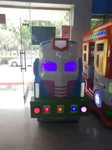 Máquina de Arcade que funciona con monedas para niños, entretenimiento deportivo interior, Striker blindado, máquinas de juego de coche oscilante - Product Image 2