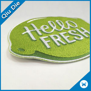 Vente chaude Professionnel <span class=keywords><strong>Personnalisé</strong></span> 3D <span class=keywords><strong>thermocollant</strong></span> Fabriqué À La Main Lettre Patchs De Broderie Pour Vêtements - Product Image 3