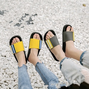 Màu đen sáng tạo mùa hè phụ nữ người đàn ông pvc trượt sandal ngoài trời dép - Product Image 3
