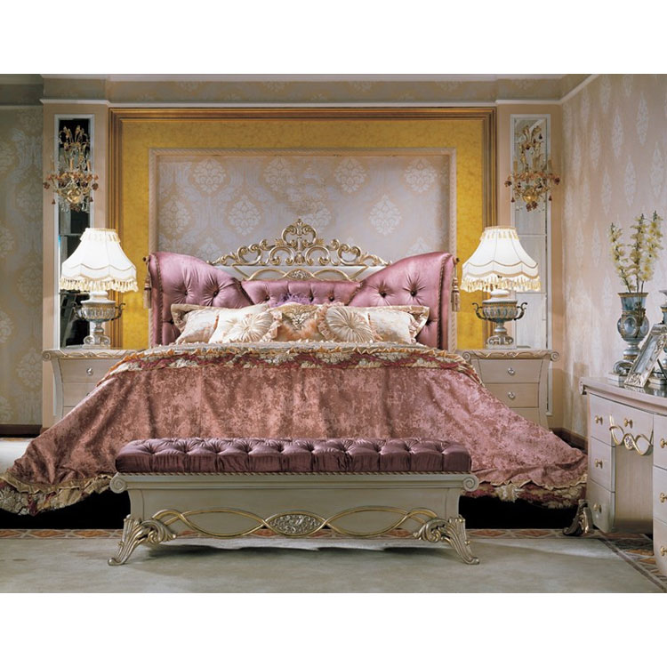 Italian / French Rococo Luxury ling size bed Bedroom Furniture