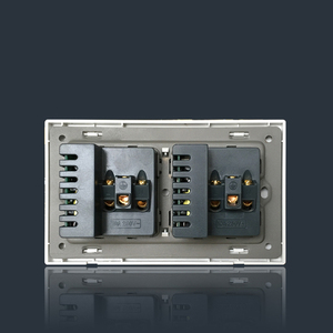 Diseño <span class=keywords><strong>de</strong></span> lujo <span class=keywords><strong>2</strong></span> y 3 pin enchufe universal con 4 puertos usb para uso en el hogar - Product Image 3