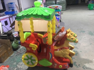 Machines à jeux de voitures, pour borne d'arcade, Sport d'intérieur, chariot <span class=keywords><strong>Royal</strong></span>, balançoire, <span class=keywords><strong>parc</strong></span> d'attractions, en vente, prix d'usine, - Product Image 4