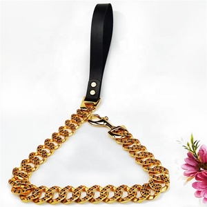 <span class=keywords><strong>Collier</strong></span> de chien <span class=keywords><strong>Bully</strong></span> avec logo de marque personnalisé de luxe en or 18K et acier inoxydable à chaîne épaisse et diamant - Product Image 6