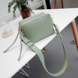 Angedanlia nouvelle arrivée <span class=keywords><strong>mini</strong></span> <span class=keywords><strong>vert</strong></span> double fermeture éclair personnalisé PU <span class=keywords><strong>sac</strong></span> à bandoulière avec cercle en métal accessoires - Product Image 3