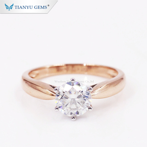 Tianyu edelsteine Customized Au750 18k <span class=keywords><strong>rose</strong></span> Gold Engagement <span class=keywords><strong>Ring</strong></span> 6.5mm runde herz & pfeil Moissanite <span class=keywords><strong>Diamond</strong></span> Wedding <span class=keywords><strong>Ring</strong></span> set für dame - Product Image 4