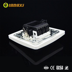 Buen tipo ecológico PC placa frontal ahorrar energía europea 10A <span class=keywords><strong>dos</strong></span> pandillas - Product Image 4