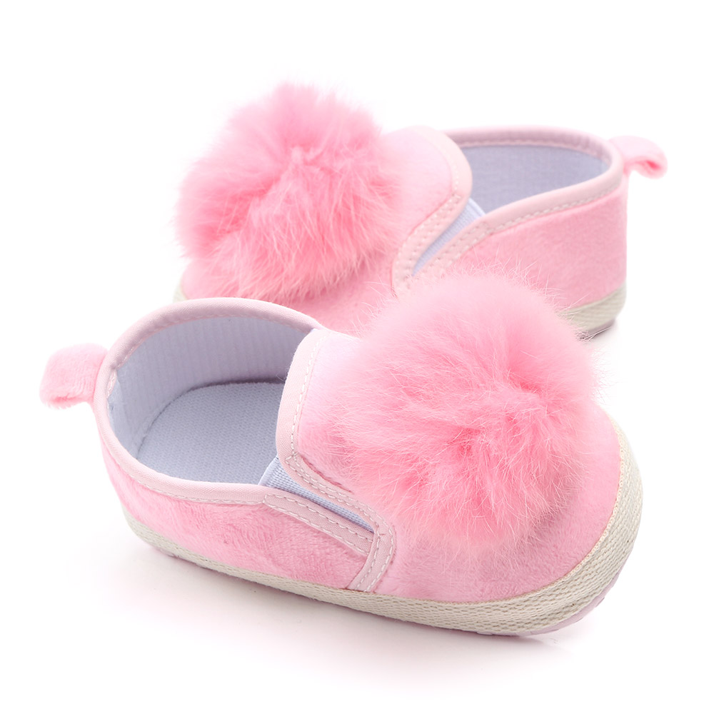 Beautiful plush newborn ball cute baby girl shoes