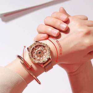 นาฬิกาข้อมือ WJ-8052 หน้าปัดหมุนได้ 360 องศา สายสแตนเลสสตีล พร้อมแม่เหล็ก สำหรับผู้หญิง - Product Image 2
