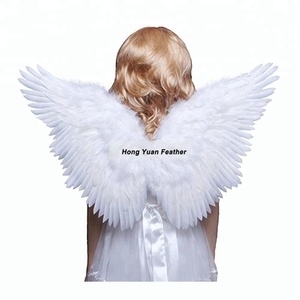 Petit bébé plume <span class=keywords><strong>ange</strong></span> ailes Suspendus Ornement pour Mariage Noël Costume Danse Cosplay De Fête Scène Décor du Défilé - Product Image 1
