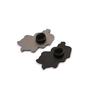 Genial de metal chapado en plata esmalte suave placa pines - Product Image 4