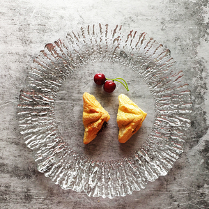 Usine en Chine Vaisselle de mariage de luxe en cristal soufflé à la main Set Assiettes de présentation en verre gaufré - Product Image 5