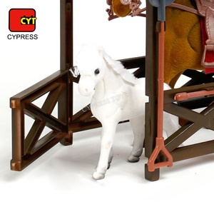 Caballerizas de Juguete para Niños, Granja de Animales de Juguete, Caballo de Juguete - Product Image 5