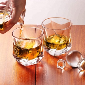 BLJOE06 Conception Unique Conçu <span class=keywords><strong>Whisky</strong></span> <span class=keywords><strong>Carafe</strong></span> Ensemble avec Fleuri <span class=keywords><strong>Bouchon</strong></span> - Product Image 2