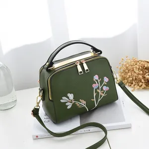 Wholesale Best Price Famous Designer 2019 New Hot Sell Crossbody Embroidered Bag Women Tote Shoulder Bag Handbag