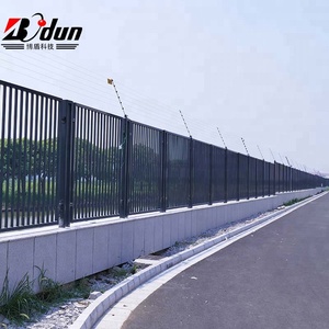 Alibaba achats <span class=keywords><strong>en</strong></span> <span class=keywords><strong>ligne</strong></span> moderne jardin <span class=keywords><strong>en</strong></span> acier clôture panneaux décoratifs <span class=keywords><strong>en</strong></span> fer forgé clôture - Product Image 4