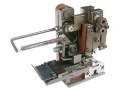 Machine à sertir électrique directe, de presse à pression, terminal européen et applicateur de sertissage pour drapeau à vendre - Product Image 2