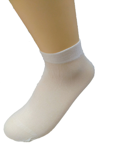 Chaussettes jetables décontractées en polyester 100% en blanc beige noir pour la conception de cheville haute d'été - Product Image 1
