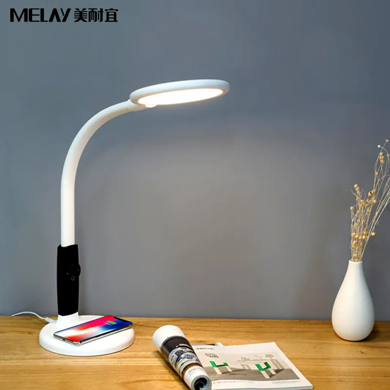 Modern Decrease blue light RA>92 Eye Caring CCT Brightness Dimmable Swing Arm Desk Lamp LED Table Lamp With Wireless Charger