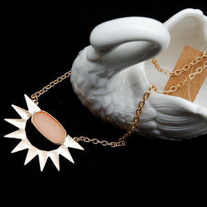 Venta <span class=keywords><strong>al</strong></span> por mayor de moda de joyas de oro de 18 k para el <span class=keywords><strong>sol</strong></span> y la luna cuántica COLLAR COLGANTE de joyería de encanto - Product Image 4