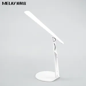 Small swan led cute study table lamp desk lamp