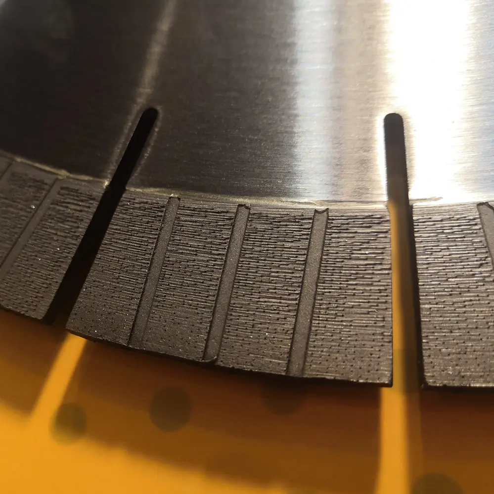Алмазный дисковый пильный диск Arix диаметром 350 мм и 400 мм для смешанной резки гранита и кварца