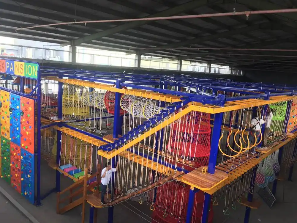 YL-TZ003 TÜV-zertifizierte kommerzielle Kinder zone Indoor Rope Adventure Playground Equipment Set