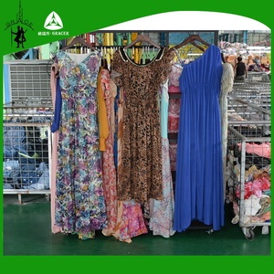 Venta al por mayor <span class=keywords><strong>de</strong></span> comprar <span class=keywords><strong>ropa</strong></span> usada a granel se señoras vestido <span class=keywords><strong>de</strong></span> seda - Product Image 2