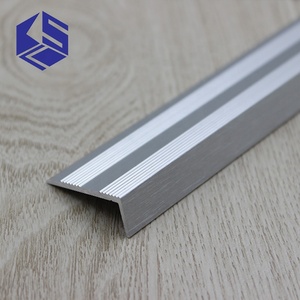 Borde de Escalera para Pisos Laminados, Perfil de Aluminio para <span class=keywords><strong>Escaleras</strong></span> de Cerámica - Product Image 1
