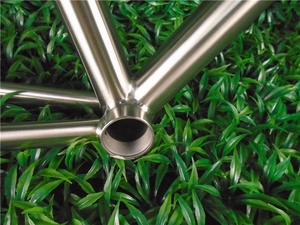 Nuco — cadre de vélo de route 700c en titane - Product Image 6