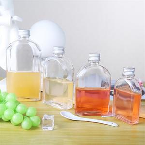 Botella de Licor de Vidrio Cuadrada <span class=keywords><strong>Plana</strong></span> Transparente Vacía de 100 ml, 200 ml, 250 ml, 350 ml con Tapa de <span class=keywords><strong>Aluminio</strong></span> <span class=keywords><strong>para</strong></span> Vodka - Product Image 3