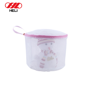 Heli Durable White <strong>Large</strong> Mesh Laundry Wash Bag for Travel - Product Image 3