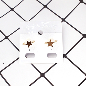Nuevo diseño de círculo de oro estrella pendientes accesorios damas joyería de moda blanco con cuentas de acrílico pendientes - Product Image 3
