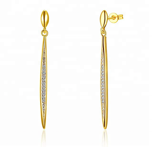 Chine fournisseur nouveau style dames en <span class=keywords><strong>laiton</strong></span> cz <span class=keywords><strong>pierre</strong></span> <span class=keywords><strong>goujon</strong></span> barre boucles d'oreilles - Product Image 1