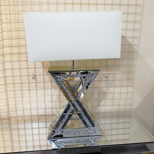 Sparkly Diamond Crush Crystal Floating Square 18 Inch Bạc Góc Bóng Râm Đèn Sàn Nhân Đôi - Product Image 3