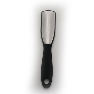 <span class=keywords><strong>lima</strong></span> para pies y removedor <span class=keywords><strong>de</strong></span> callos La mejor herramienta <span class=keywords><strong>de</strong></span> superficie <span class=keywords><strong>de</strong></span> metal <span class=keywords><strong>de</strong></span> <span class=keywords><strong>pedicura</strong></span> para el cuidado <span class=keywords><strong>de</strong></span> los pies para el - Product Image 5