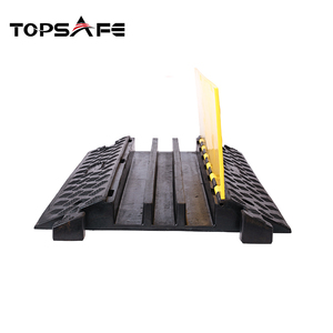 Protection <span class=keywords><strong>de</strong></span> voiture en caoutchouc et pvc jaune veste en caoutchouc protection <span class=keywords><strong>de</strong></span> <span class=keywords><strong>câble</strong></span> <span class=keywords><strong>de</strong></span> <span class=keywords><strong>sol</strong></span> - Product Image 3