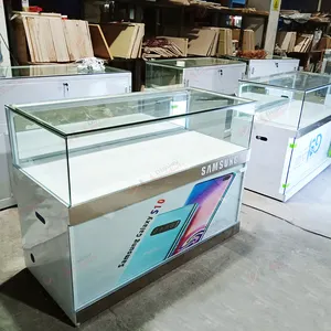 Compteur d'affichage de téléphone portable, vitrine de téléphone portable d'usine, en stock