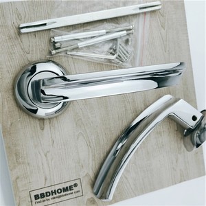 Chrome en aluminium <span class=keywords><strong>de</strong></span> Haute <span class=keywords><strong>qualité</strong></span> poignées chrome <span class=keywords><strong>poignée</strong></span> <span class=keywords><strong>de</strong></span> <span class=keywords><strong>porte</strong></span> intérieure - Product Image 4