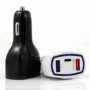 CE Rohs одежда высшего качества 5 V 3,1 <span class=keywords><strong>A</strong></span> 3 порты и разъёмы dual usb мини автомобильное зарядное устройство светодио дный экран - Product Image 2