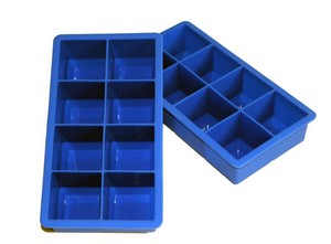 bpa libre en forma de <span class=keywords><strong>plaza</strong></span> de <span class=keywords><strong>los</strong></span> <span class=keywords><strong>cubos</strong></span> de silicona 8 jumbo de la cavidad de la bandeja de hielo del molde - Product Image 6