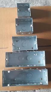 Interruptor de metal junction conducto hembra de hacer caja de perforación molde de la máquina - Product Image 3
