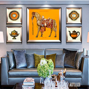 Decorazione d'Arte Moderna, Quadro Grande di Cavallo Dorato Stampato da Appendere per Hotel - Product Image 2