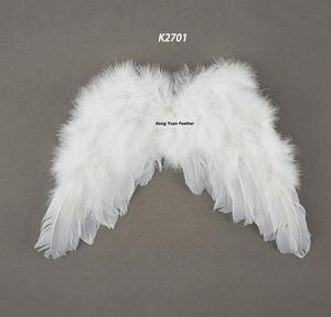 Petit bébé plume <span class=keywords><strong>ange</strong></span> ailes Suspendus Ornement pour Mariage Noël Costume Danse Cosplay De Fête Scène Décor du Défilé - Product Image 4