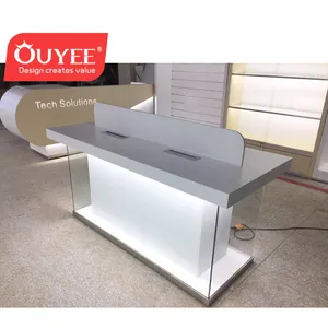 Custom Phone Repair Shop Decoration Electronics Mobile Shop Counter Table Design to Display Mobile Phone