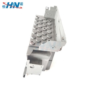 Chine fournisseur bon prix fibre <span class=keywords><strong>professionnel</strong></span> <span class=keywords><strong>marchepied</strong></span> pour camion camion étape pédale pour mercedes 6496600106 - Product Image 4