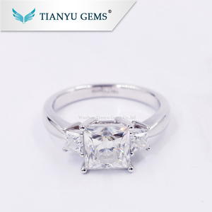 14 K/18 k Blanco/oro amarillo 1 carat forever one DEF vvs diamante sintético moissanite compromiso precio del anillo - Product Image 5