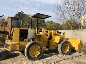 Cargador de Ruedas Usado TCM Loader 830 para Tractores Agrícolas en Venta - Product Image 2