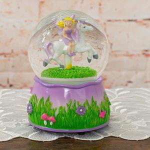 Lila Fee und Einhorn rotierende Figur 100MM Water Globe