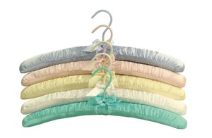 Lot de 3 <span class=keywords><strong>cintres</strong></span> <span class=keywords><strong>rembourrés</strong></span> en <span class=keywords><strong>satin</strong></span> Cintre pour vêtements d'hôtel Couleur unie Cintre antidérapant doux - Product Image 2